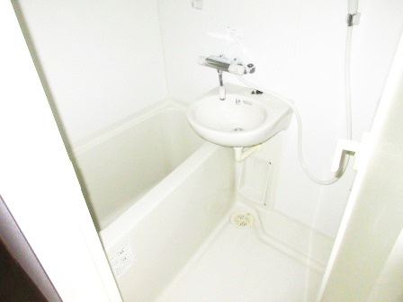 パークウェル文京千石の浴室|※別部屋写真