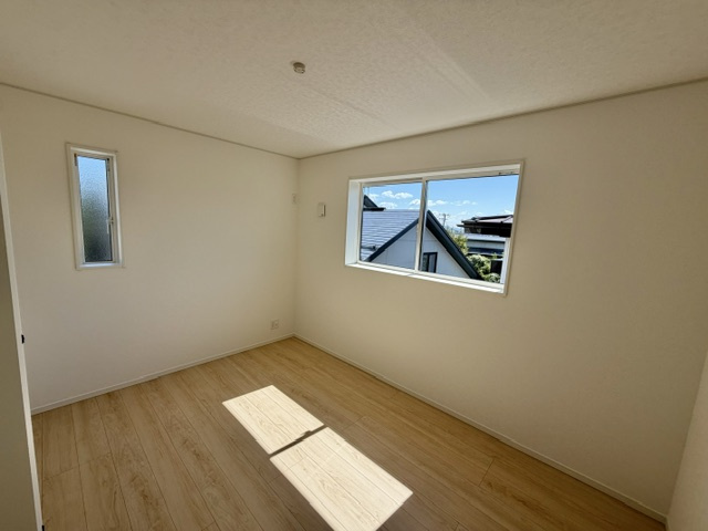 盛岡市高松　第7の洋室