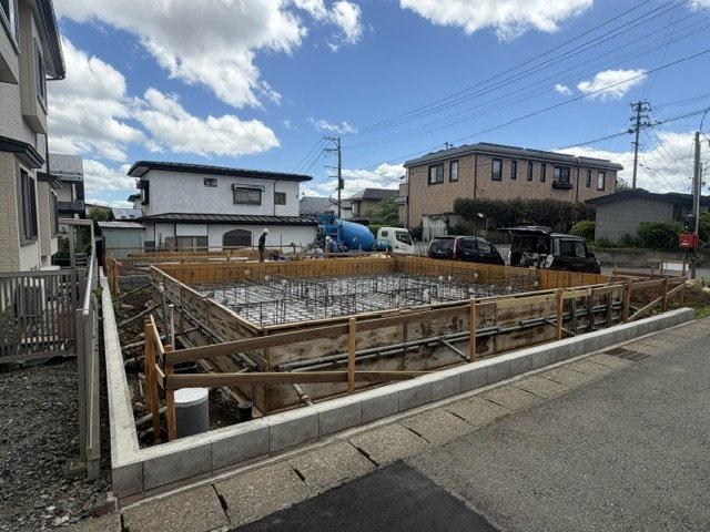 盛岡市高松　第7の前面道路含む現地写真