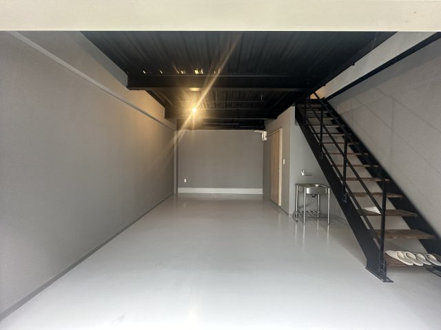 Le Ciel Garage Houseの内装