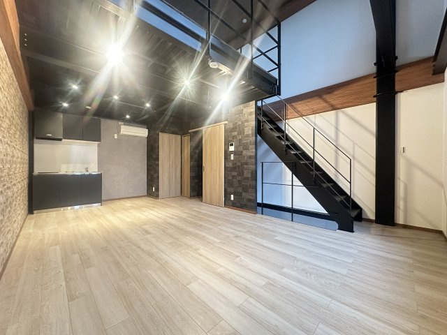 Le Ciel Garage Houseの内装
