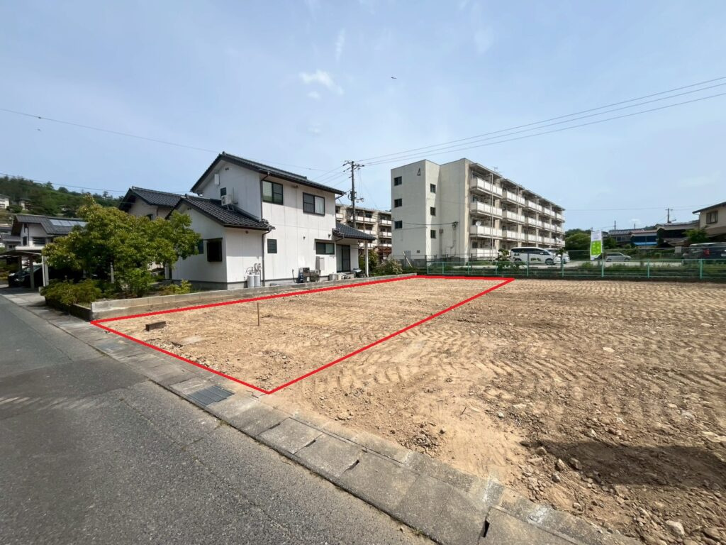 【前面道路含む現地写真】の画像