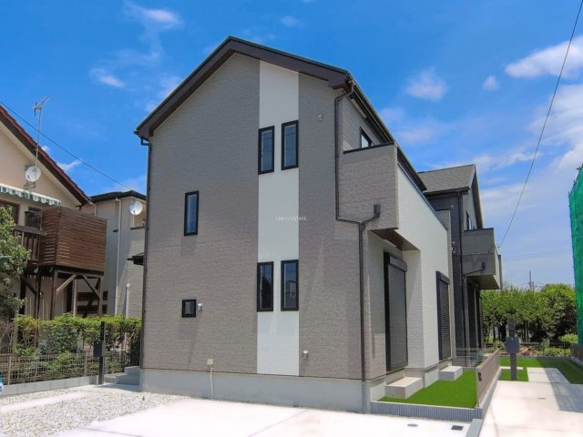草加市新栄3丁目 新築分譲住宅 全3棟 B号棟の外観