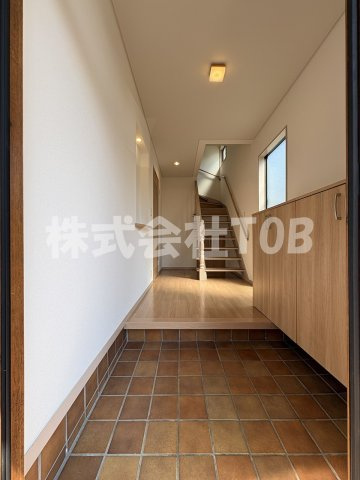 【玄関】 | 成嶋邸-定期借家2年・再契約型- | 1F