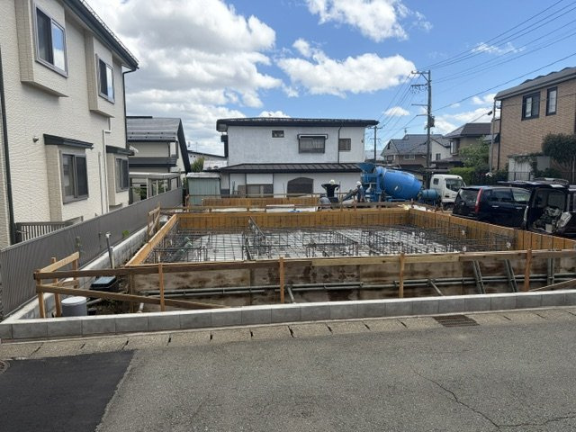 盛岡市高松　第7の前面道路含む現地写真