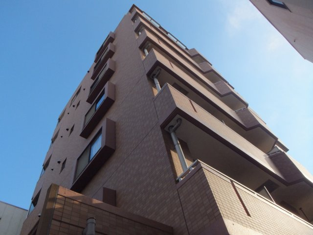 ＭＡＩＳＯＮ　ＤＥ．Ｆの外観