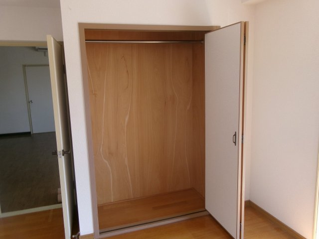 ラポー王子の収納