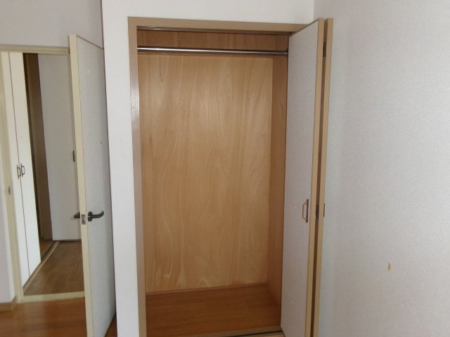 ラポー王子の収納