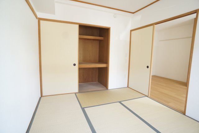 フレール宝塚御殿山の収納