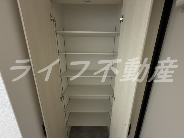 フォレストクリエオーレ枚岡弐番館の収納|収納があります
