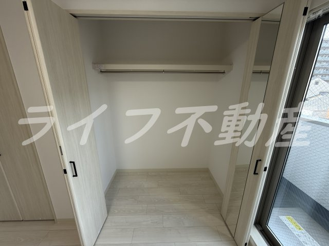フォレストクリエオーレ枚岡弐番館の収納|大きなものも収納できそうです