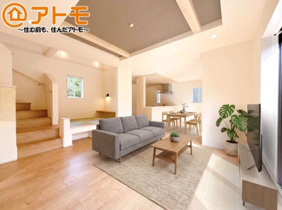 【居間・リビング】 | 御殿場市川島田　新築一戸建て　1号棟 | 家族団らんのイメージは、リビングを思い浮かべませんか？リビングこそ広々とした空間が良いですね♪
※CG家具を使用しております。