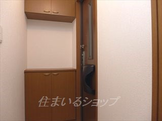 セジュール深川　A棟の玄関