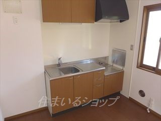 セジュール深川　A棟のキッチン|浄水器一体型シャワー水栓