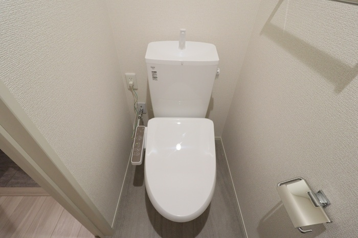セレウィータ栄町のトイレ|もちろん温水洗浄暖房便座です