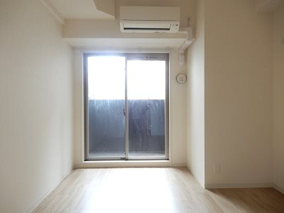 【居間・リビング】プレサンス北堀江　