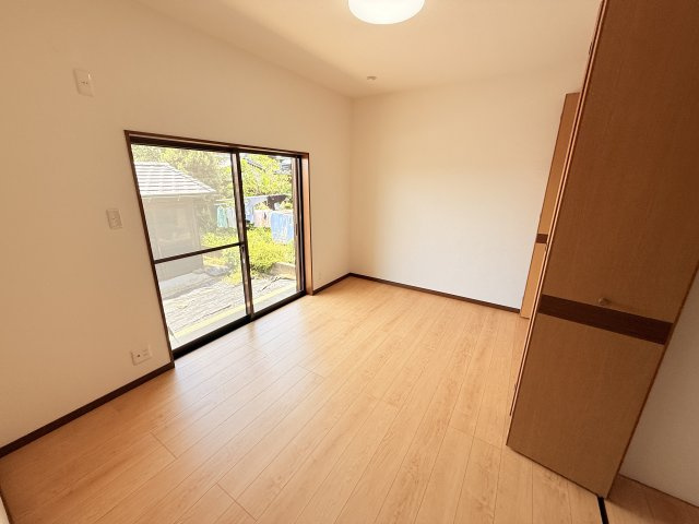 筑後市下北島　中古戸建の洋室