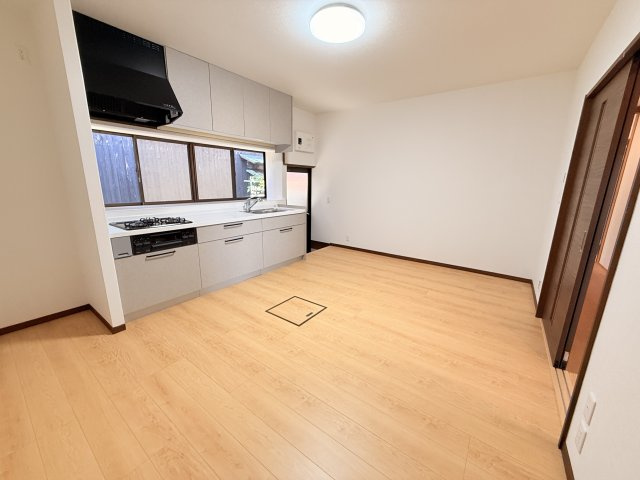 筑後市下北島　中古戸建の居間・リビング