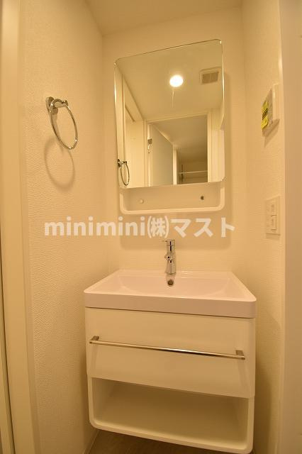 大阪市北区中崎１丁目の賃貸マンションの洗面所