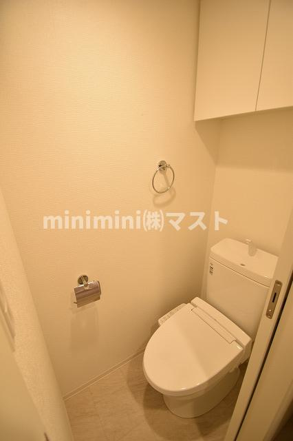 大阪市北区中崎１丁目の賃貸マンションのトイレ