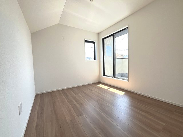 【子供部屋】 | 福岡市西区富士見1丁目1期　1号棟（全3棟）【仲介手数料無料・0円】 | 施工例。施工例は完成時と異なる場合があります。