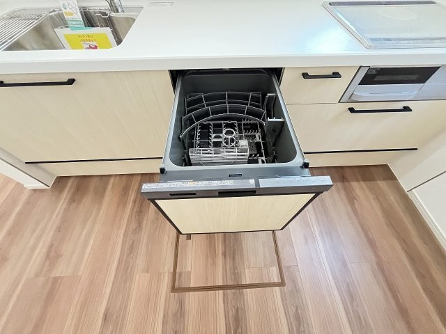 【キッチン】 | 福岡市西区富士見1丁目1期　1号棟（全3棟）【仲介手数料無料・0円】 | 施工例。施工例は完成時と異なる場合があります。