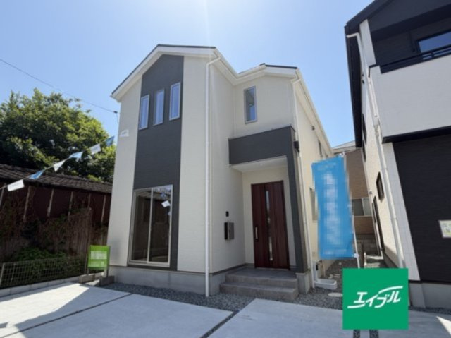 【外観】 | よかタウン倉敷市大内1期 (全2棟) | 並列3台駐車可能です！