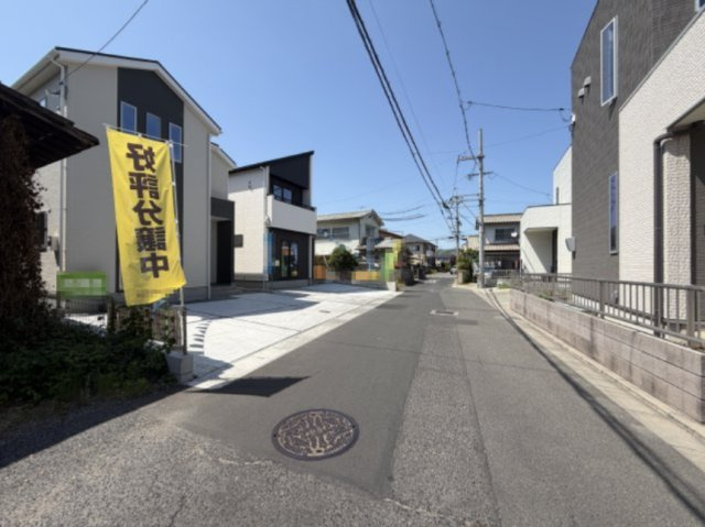 【前面道路含む現地写真】 | よかタウン倉敷市大内1期 (全2棟)