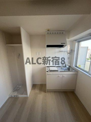 新宿区新宿５丁目の賃貸マンションの内装
