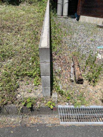 高島市今津町今津中古戸建のその他|境界杭