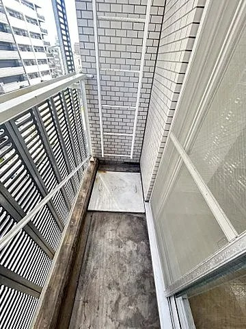 ラ・ルミエール山手のバルコニー