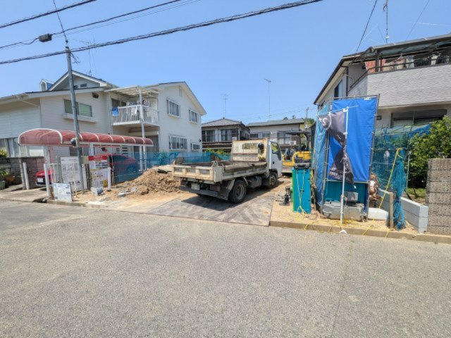 取手市本郷　3期　新築戸建ての前面道路含む現地写真|陽当たりや敷地の広さをご確認できます！
本日のご見学も可能です♪
お気軽にお電話またはお問い合わせください。