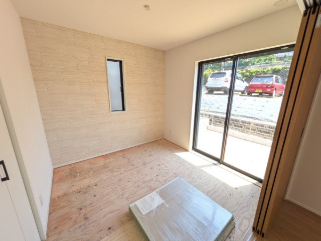 取手市本郷　6期　新築戸建て　2号棟の和室|陽当たりの良い和室です