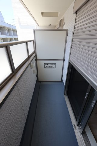 【バルコニー】 | ラモーナ半田