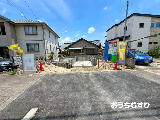 春日井市柏井町3期(全1棟)の前面道路含む現地写真