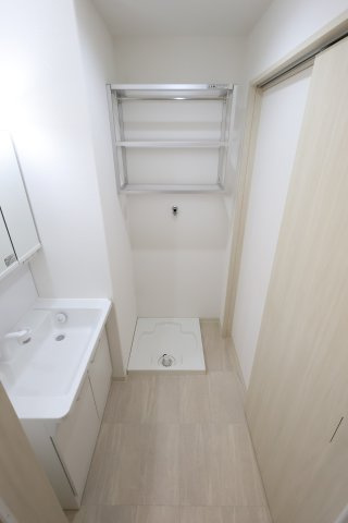 【設備】 | ラモーナ半田 | 室内洗濯機置き場