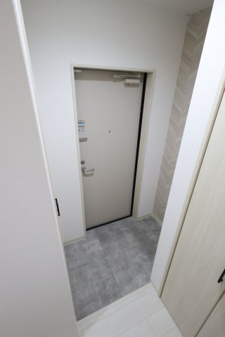 【玄関】 | ラモーナ半田
