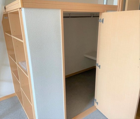 レオパレスフォレ　流山の収納