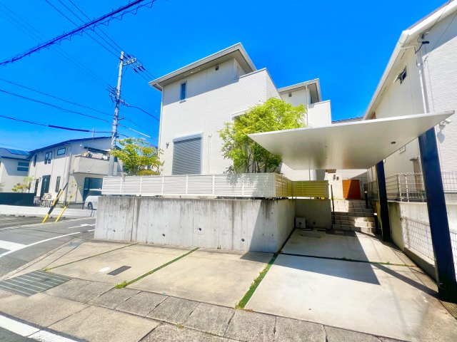名東区社が丘三丁目戸建