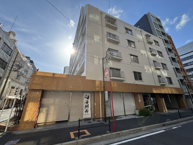 コープ野村御園の外観