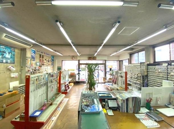 西ノ京南上合町店舗の内装