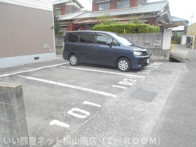 【駐車場】 | セントラルハイツ今村　A棟