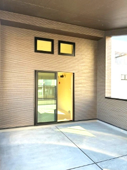 木屋町六満ビルの内装