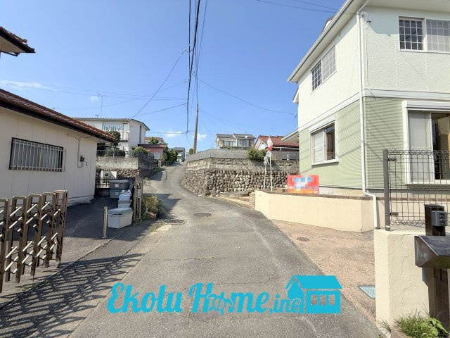 中古戸建て　あきる野市草花の前面道路含む現地写真|2026年7月撮影