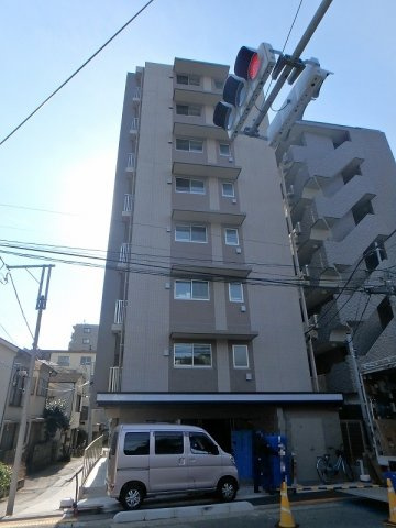 クレイシア江戸川橋レーヴの外観