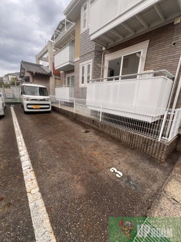 エクセランの駐車場