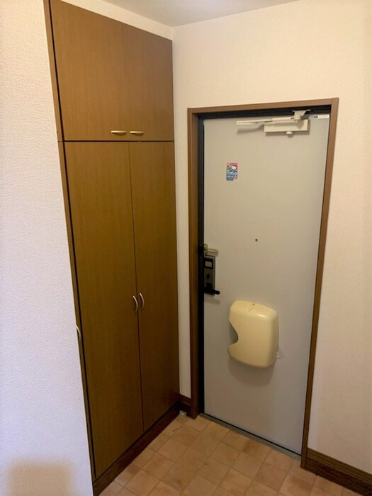メルベーユ B棟の玄関|玄関