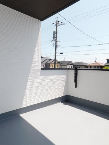 名古屋市西区清里町の新築一戸建のバルコニー|◇バルコニー◇　　南面で陽当り良好なワイドバルコニー♪