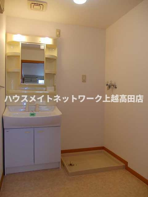 ハーヴェストの洗面所|洗髪洗面化粧台
