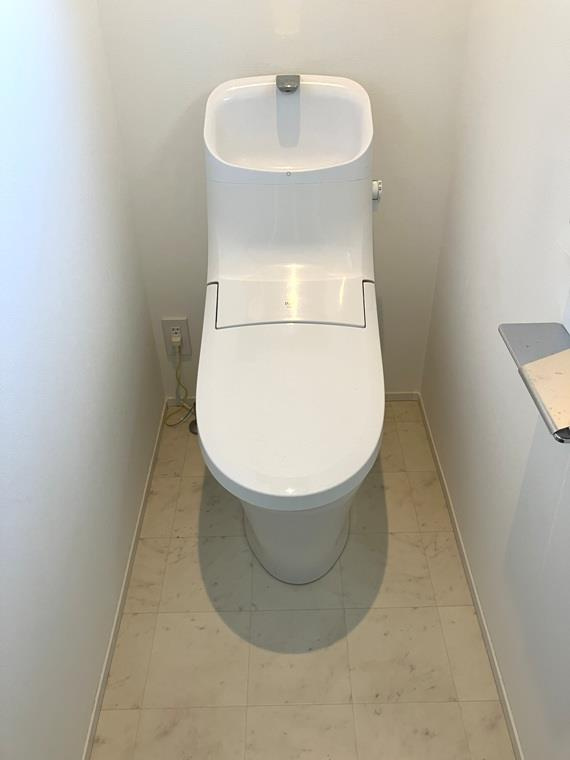 もみの木台戸建のトイレ